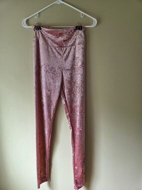 Cemi Ceri Women's Velvet High Waist Leggings In Mauve / Pink